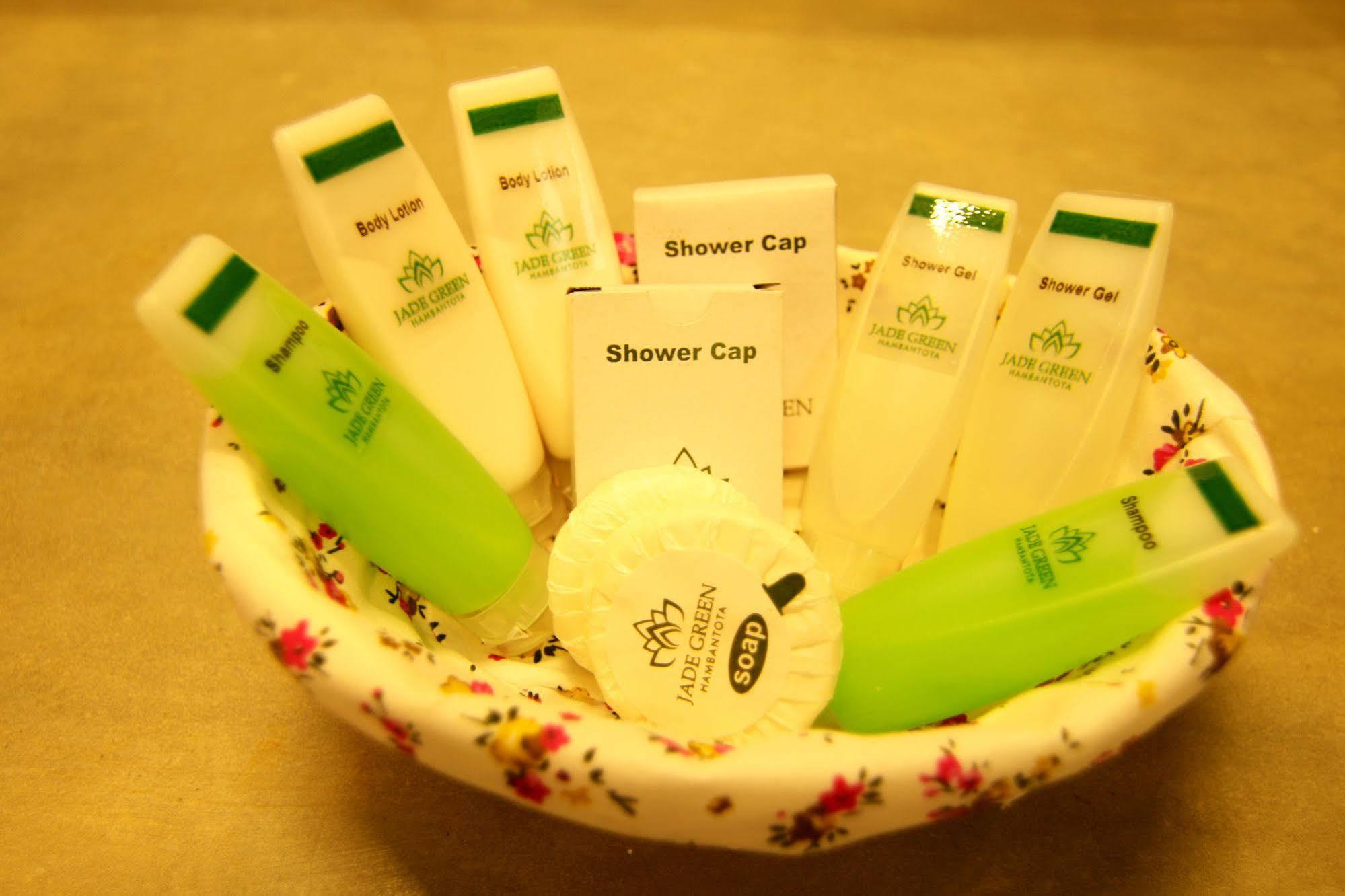 Jade Green Hotel ฮัมบานโตตา ภายนอก รูปภาพ